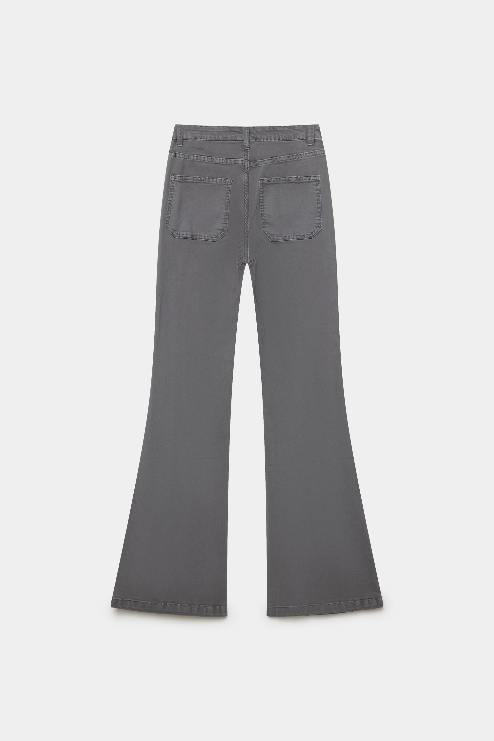 02. 02 jean denim cloute poches plaquees image 9