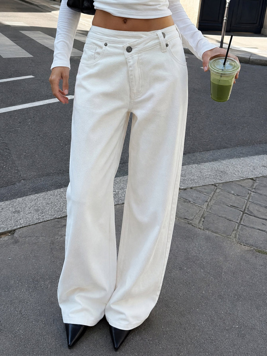Jean large blanc porté street