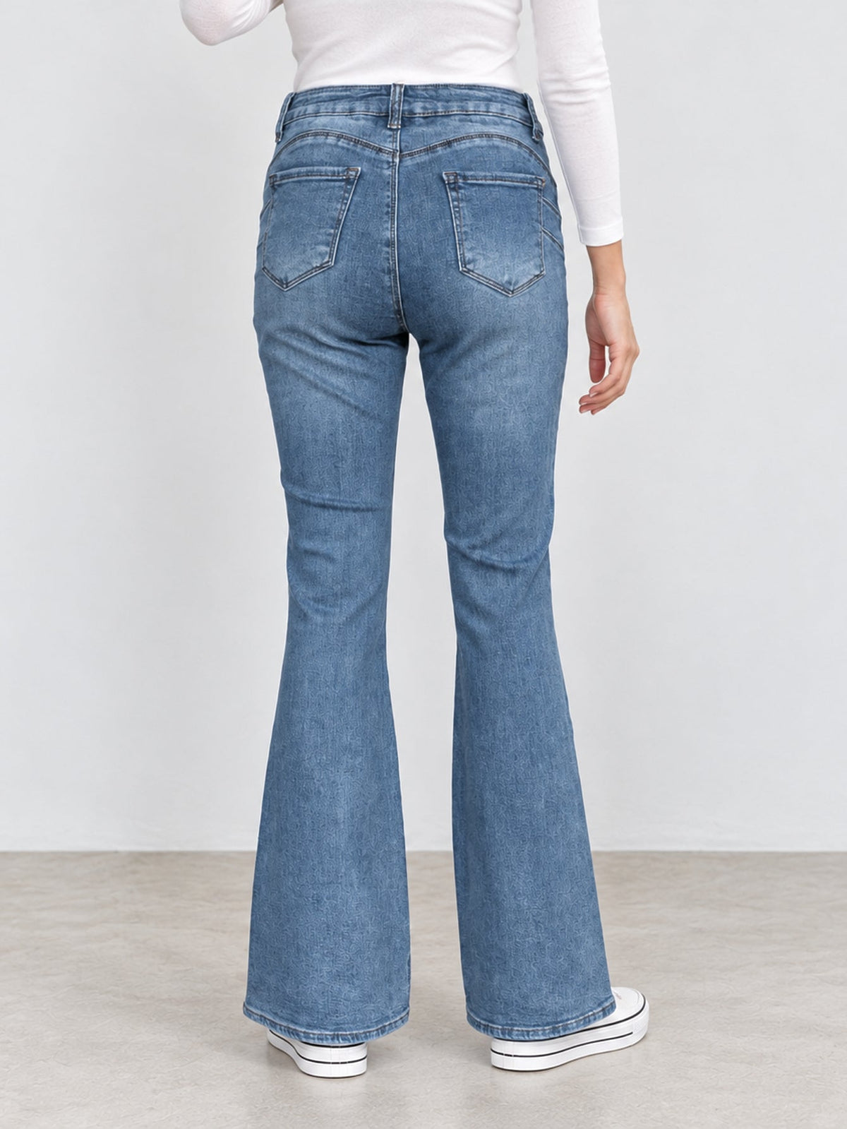 jean flare bleu clair dos