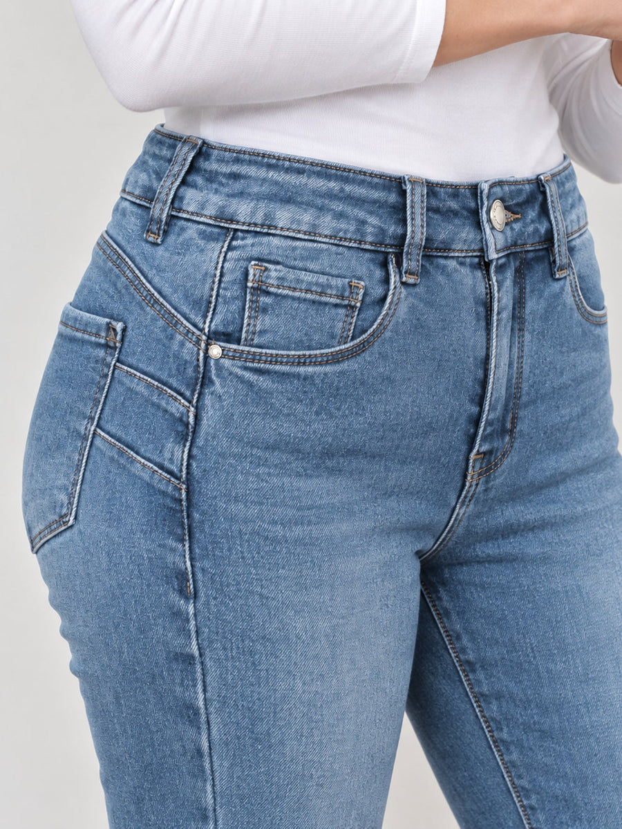 jean flare détail poches bleu clair