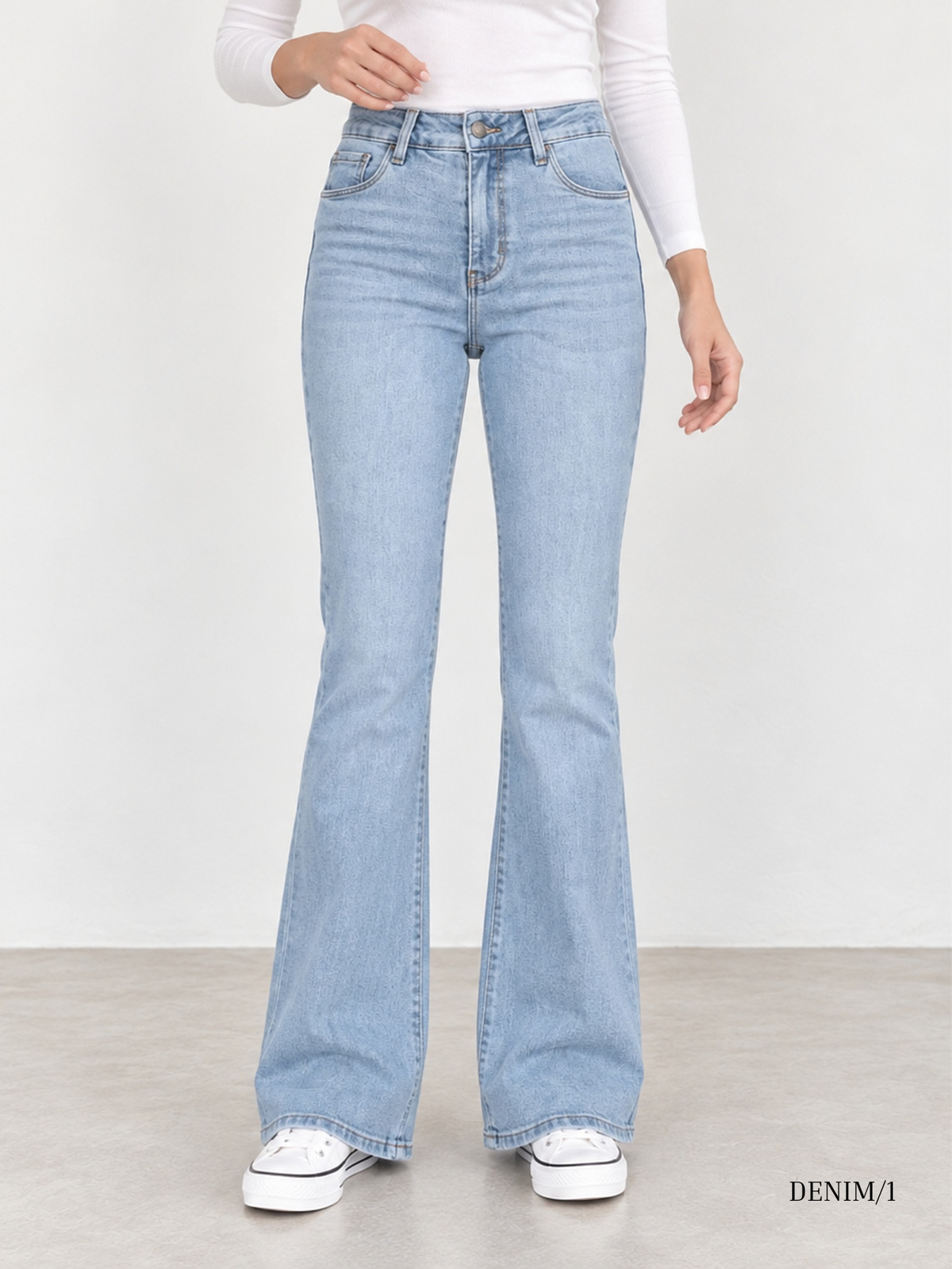 jean flare délavé clair face