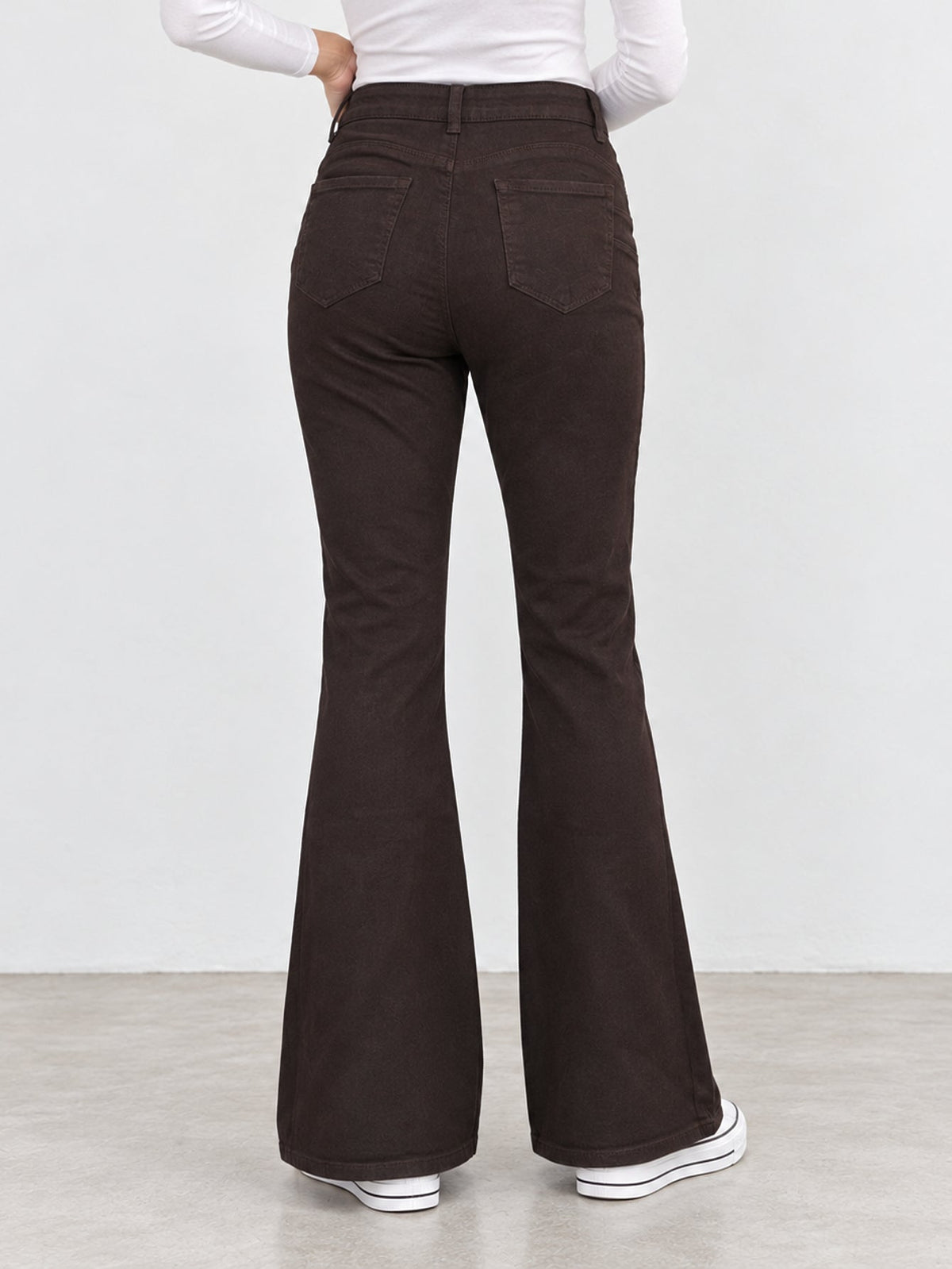 jean flare marron profil