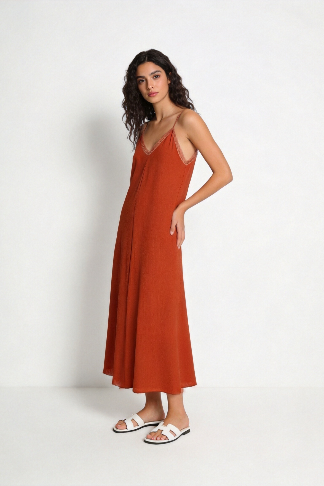 mono gabriela image 1