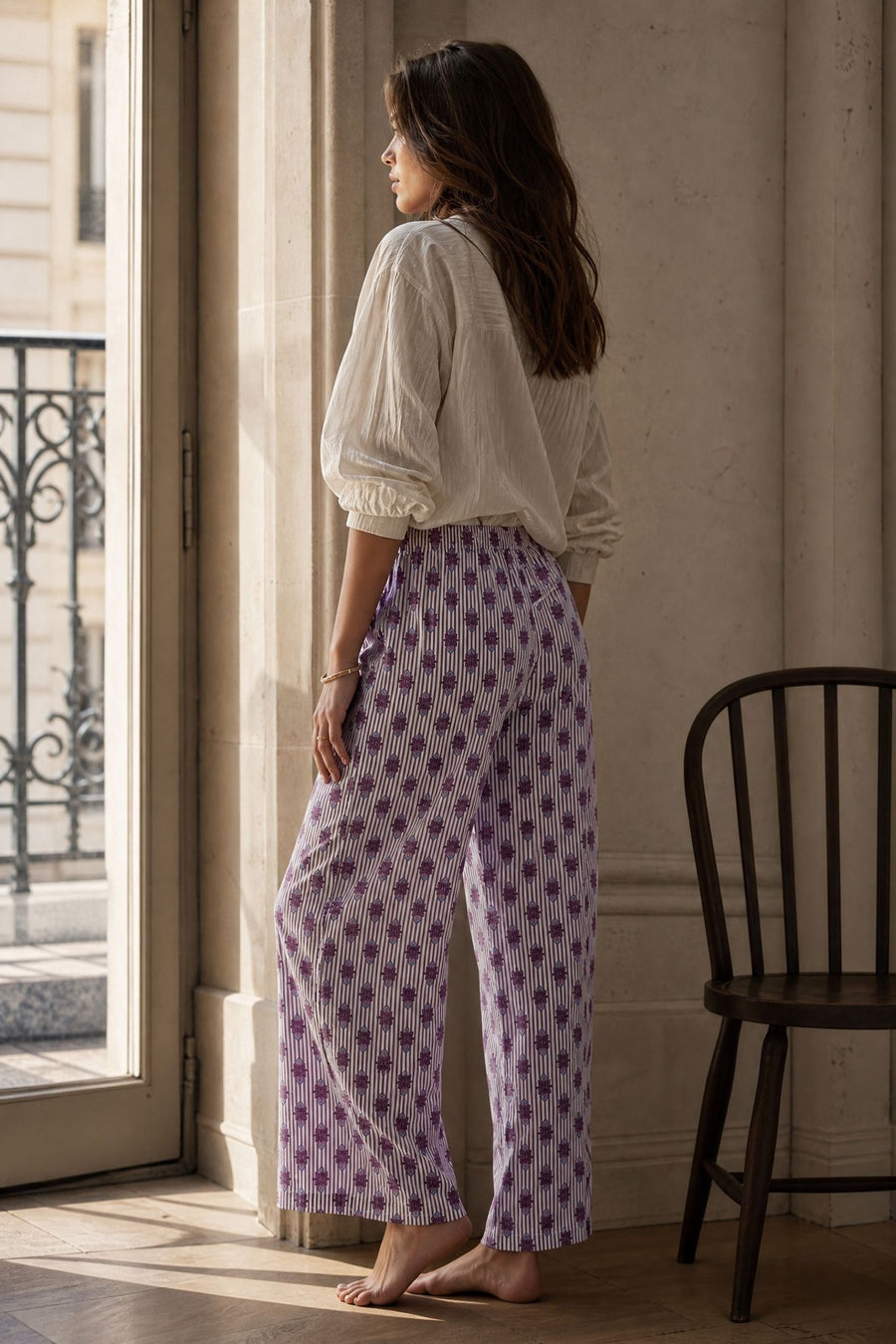 Pantalon large rayé et fleuri taille élastiquée