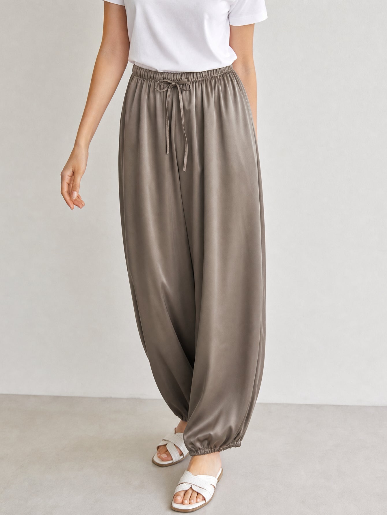 pantalon satiné CAPRI pour femme vue 02