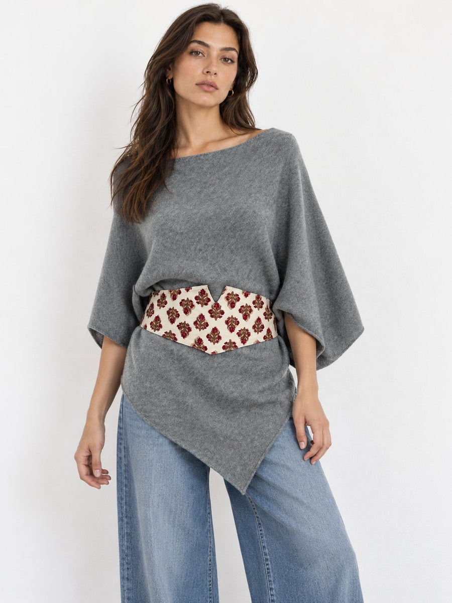 Poncho en maille gris avec ceinture