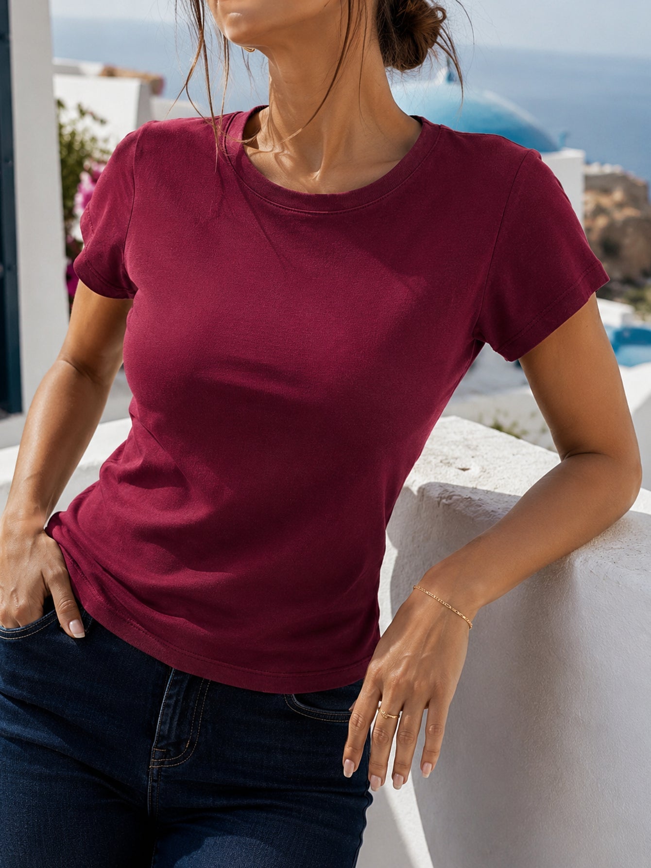 t shirt col rond bordeaux extérieur