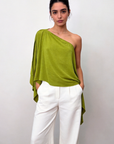 02. top une epaule asymetrique drape texture image 15