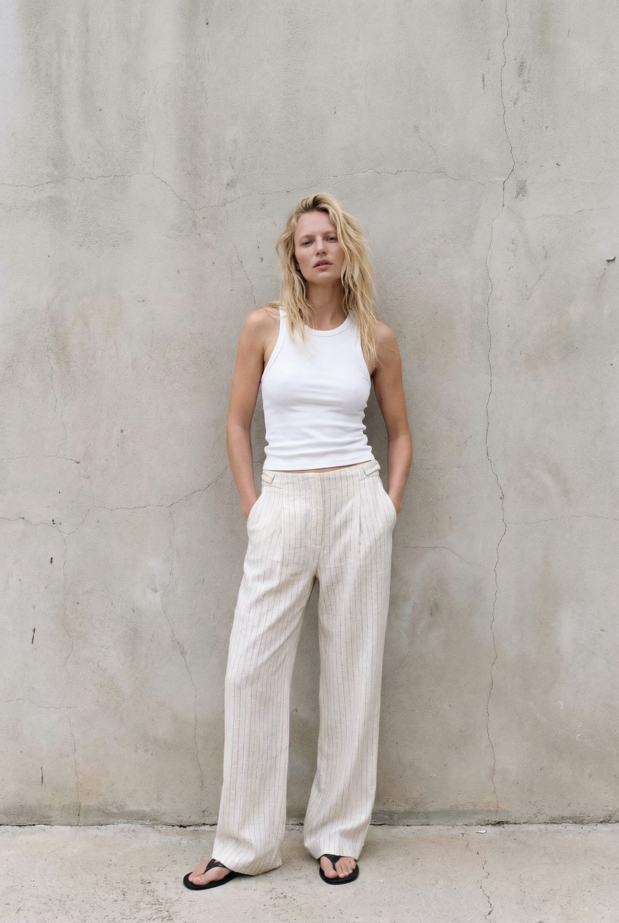 pantalon lin fluide porté avec tongs été