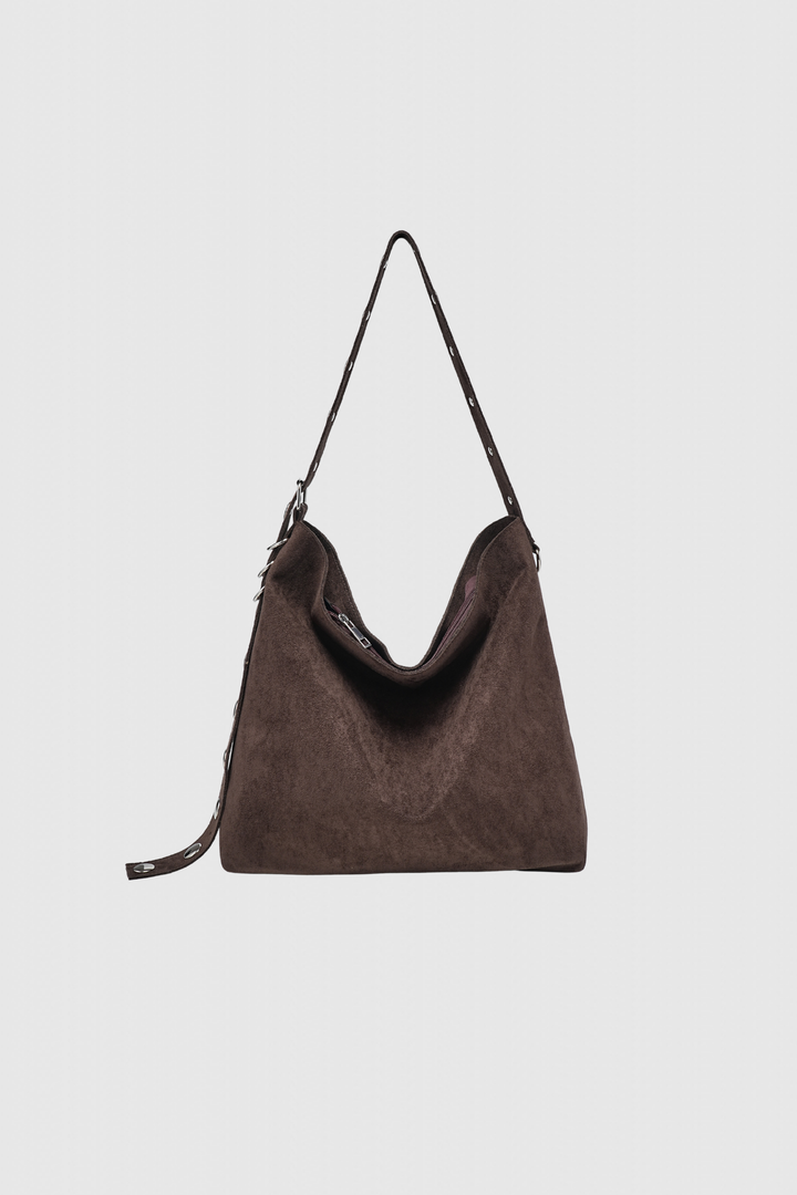 Sac à main simili cuir femme en marron foncé, idéal pour les journées décontractées.