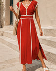 Robe évasée col V à liserés vue principale