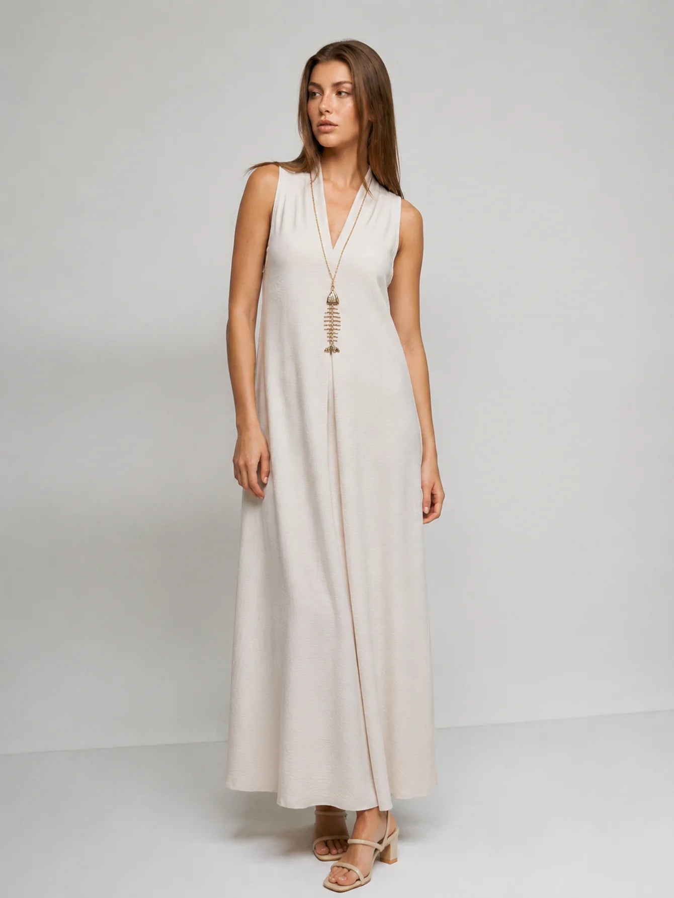 Robe maxi évasée col V chocolat vue 15