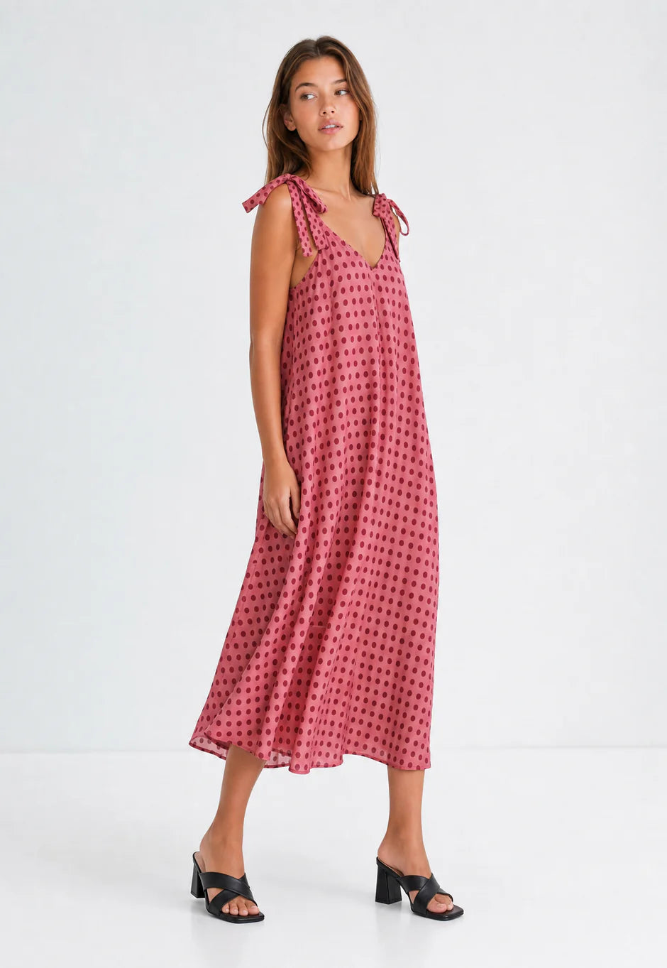 Robe trapèze longue à pois bretelles à nouer vue 11
