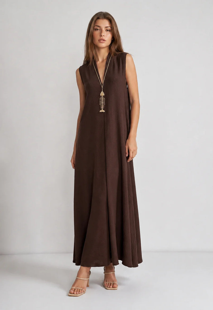 Robe maxi évasée col V chocolat vue de profil