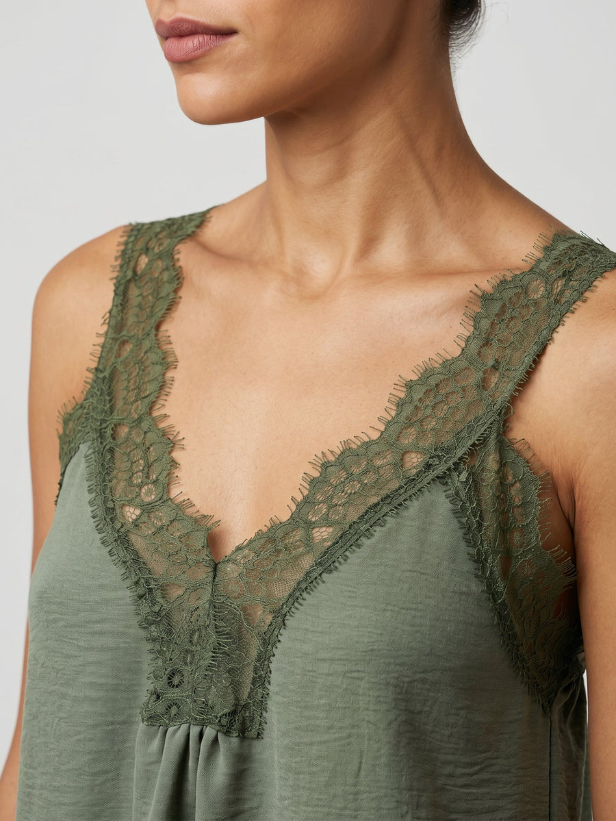Top Caraco col V dentelle