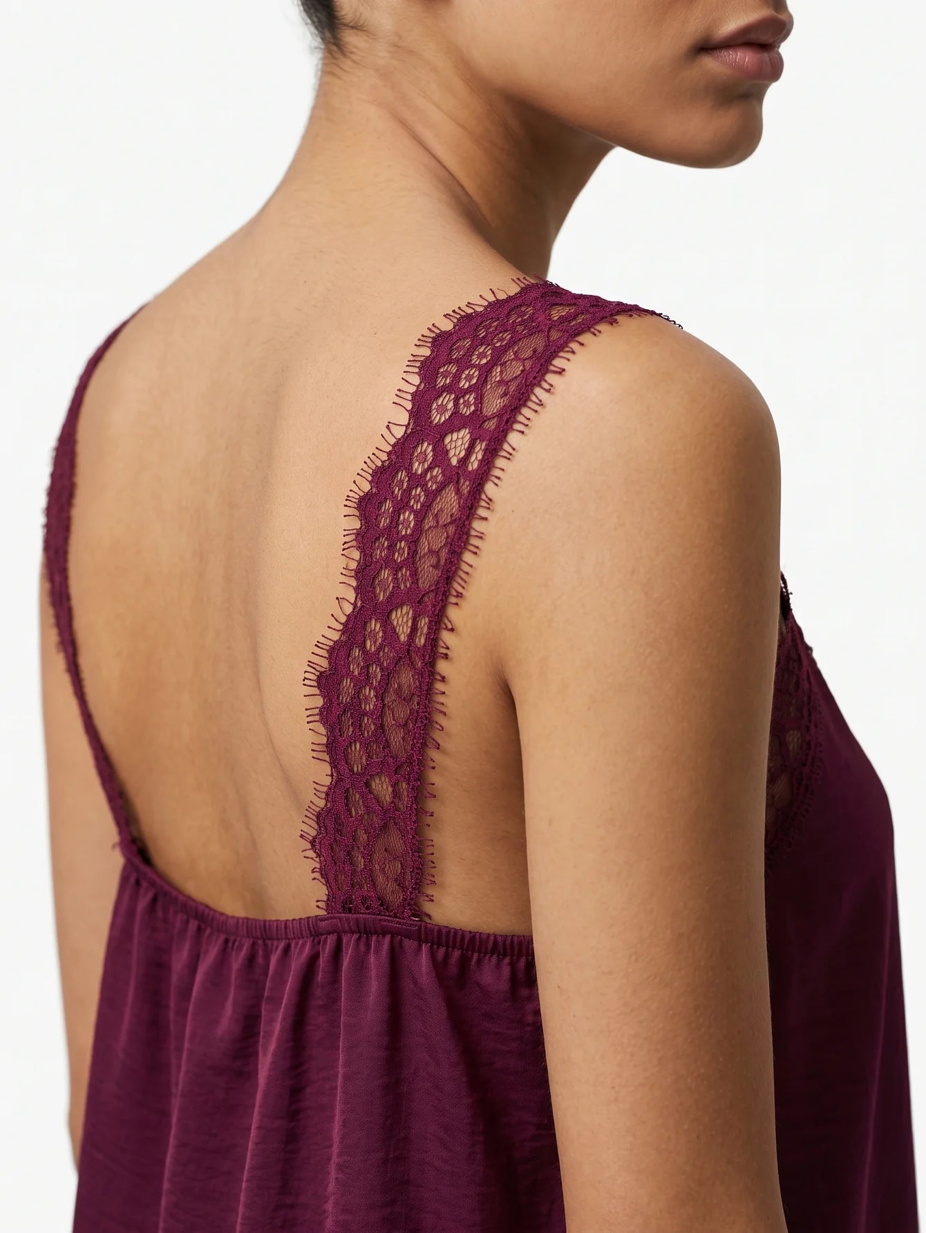 Top Caraco col V dentelle