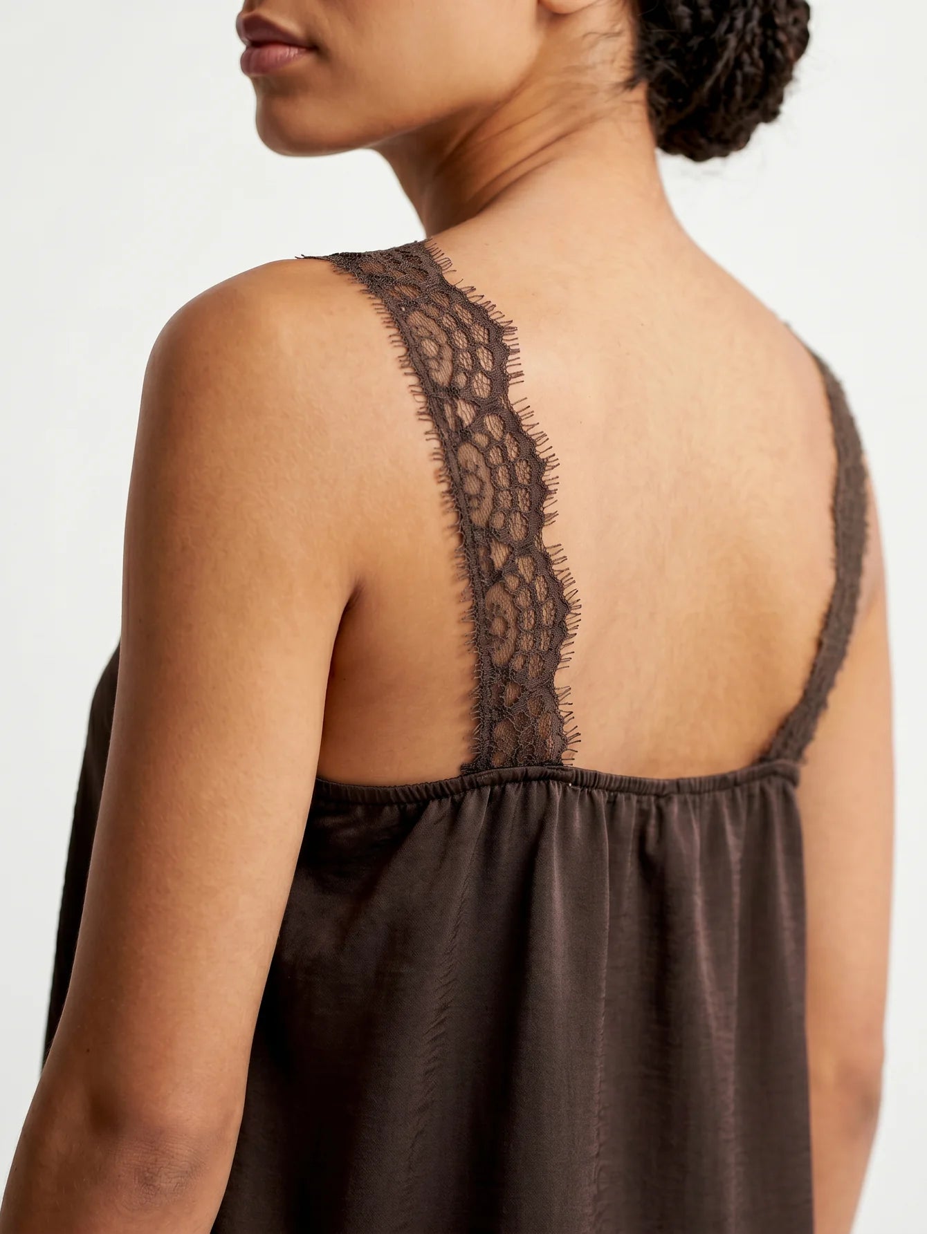 Top Caraco col V dentelle