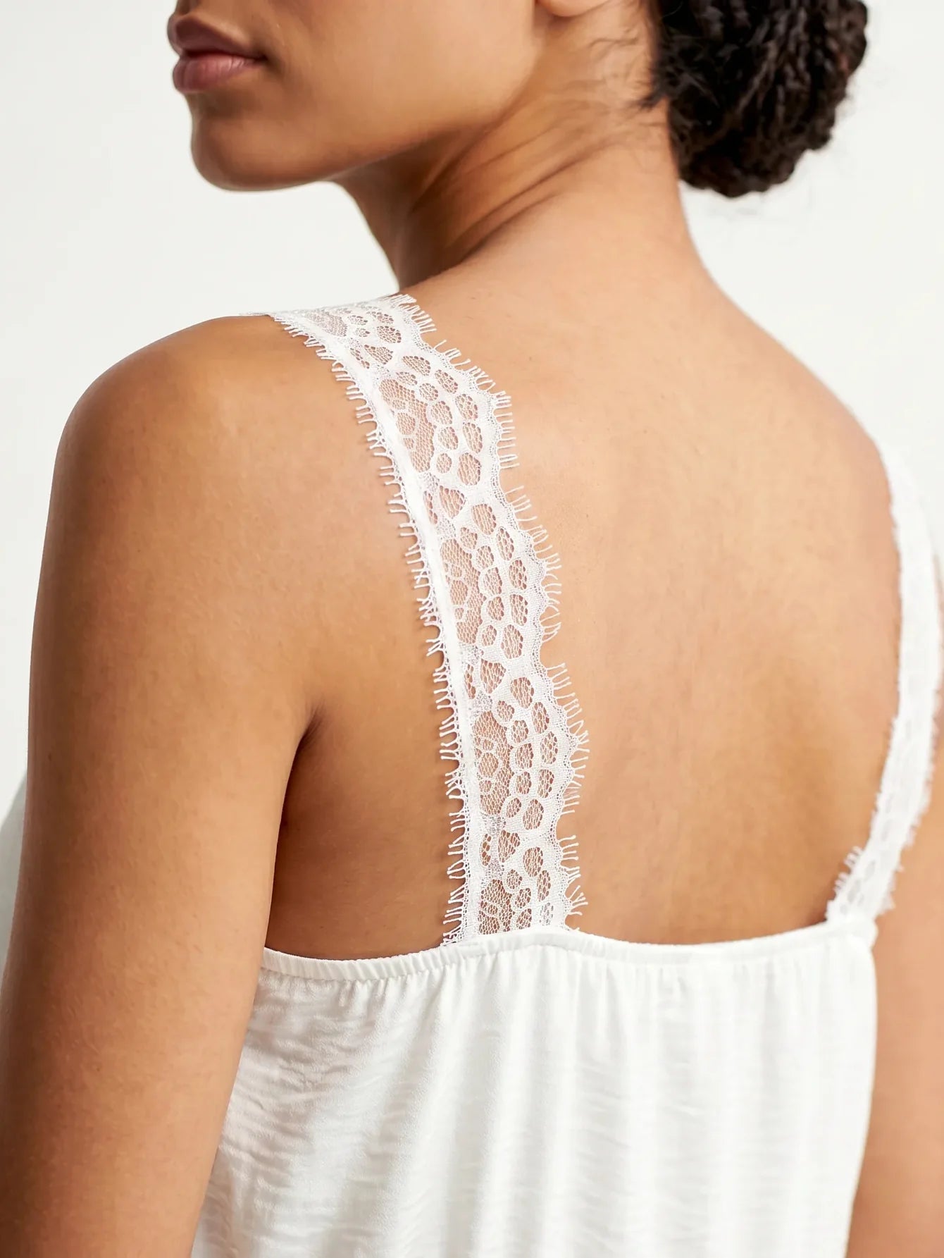 Top Caraco col V dentelle