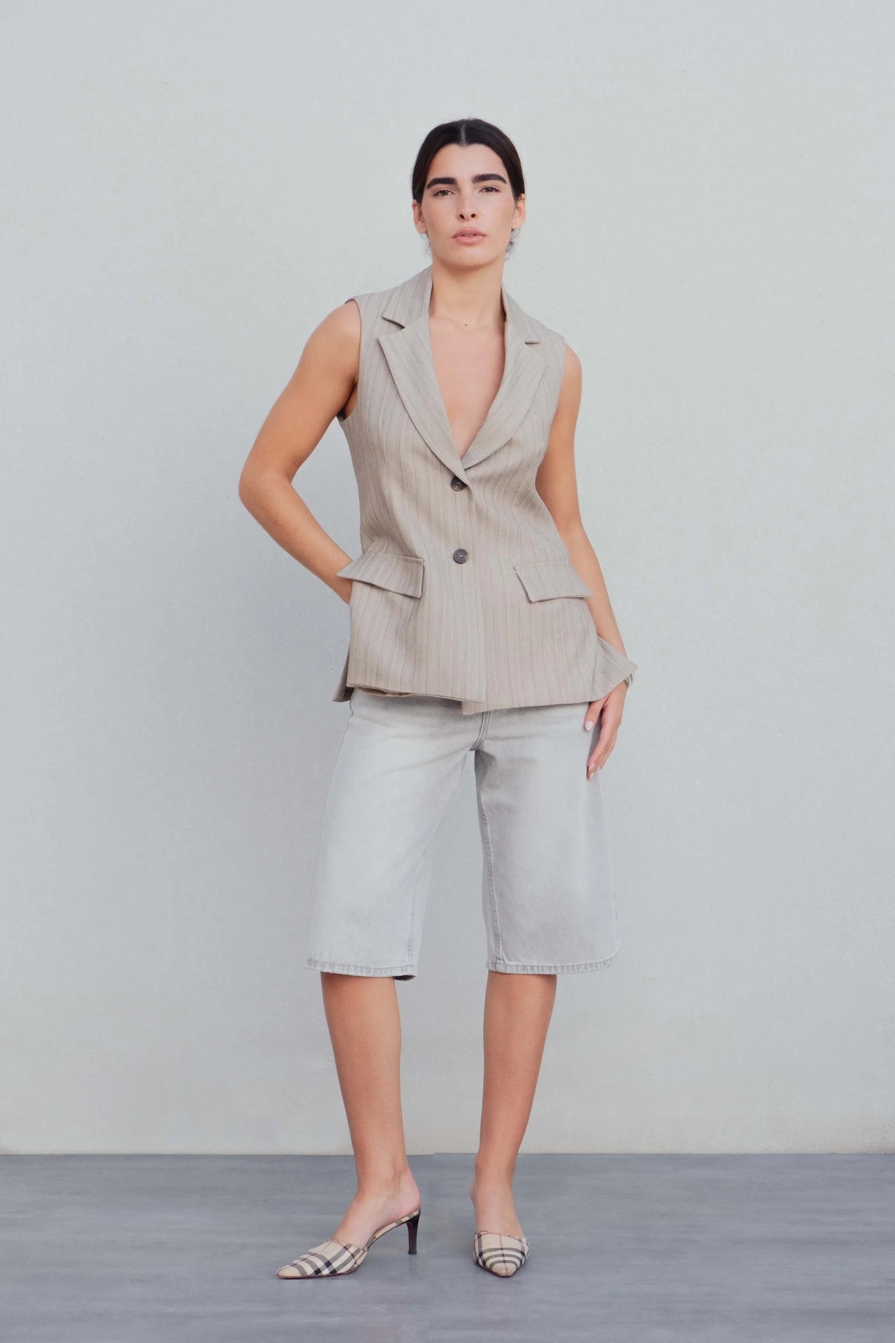 Bermuda Jean Femme Gris Clair Oversize À Taille Haute, Coupe Large, Look Urbain, Mi-Saison