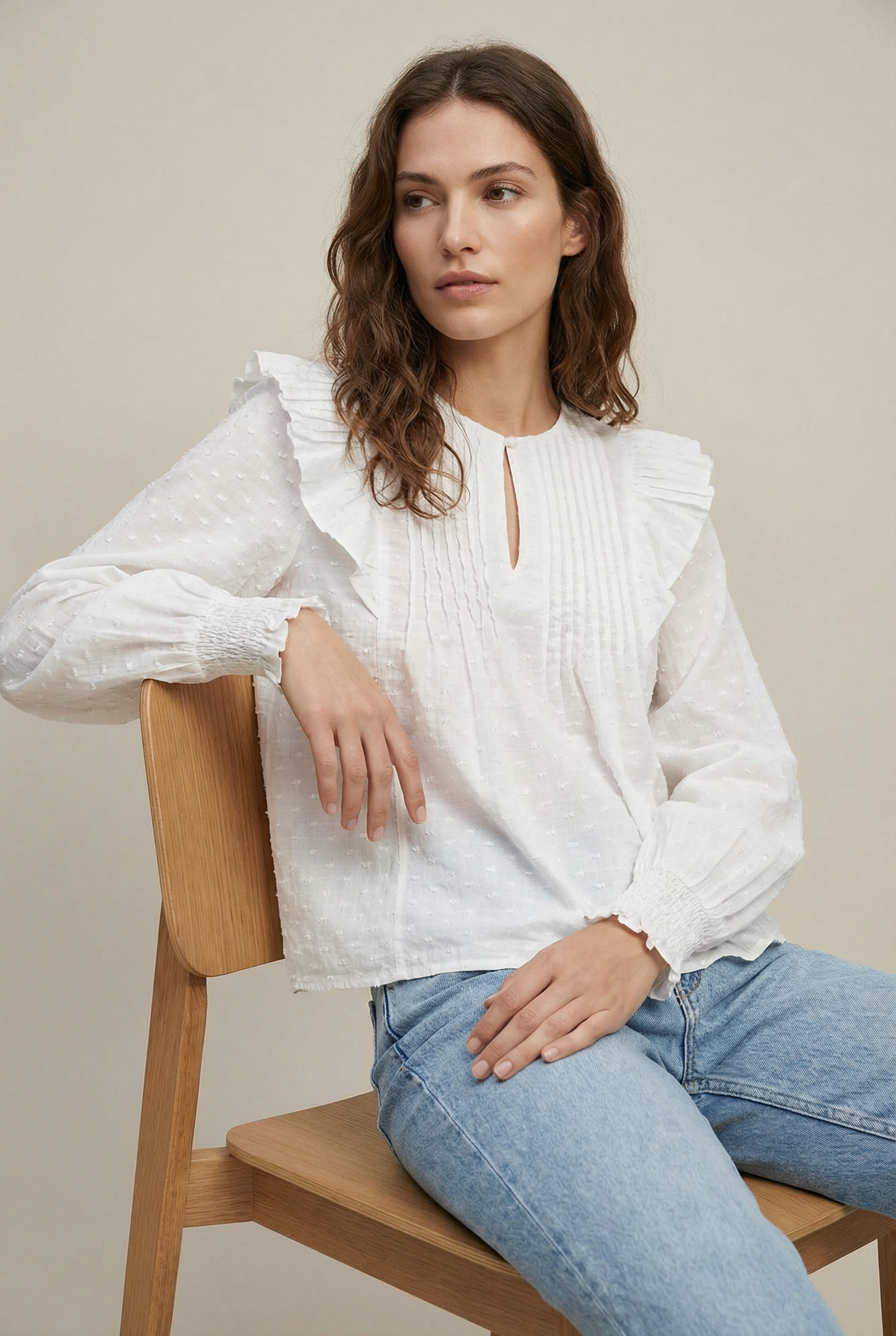 Blouse plumetis coton blanc femme – Manches longues – Style chic