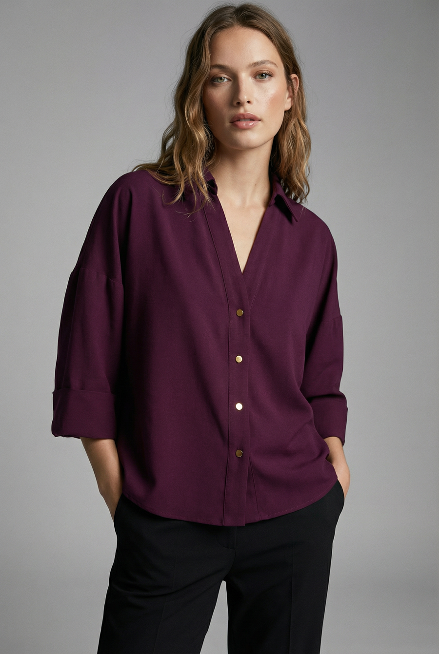 Chemise Bordeaux Femme Chic À Boutons Dorés