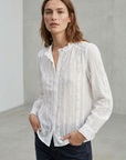 Chemise blanche brodée en coton – Manches longues – Style casual chic