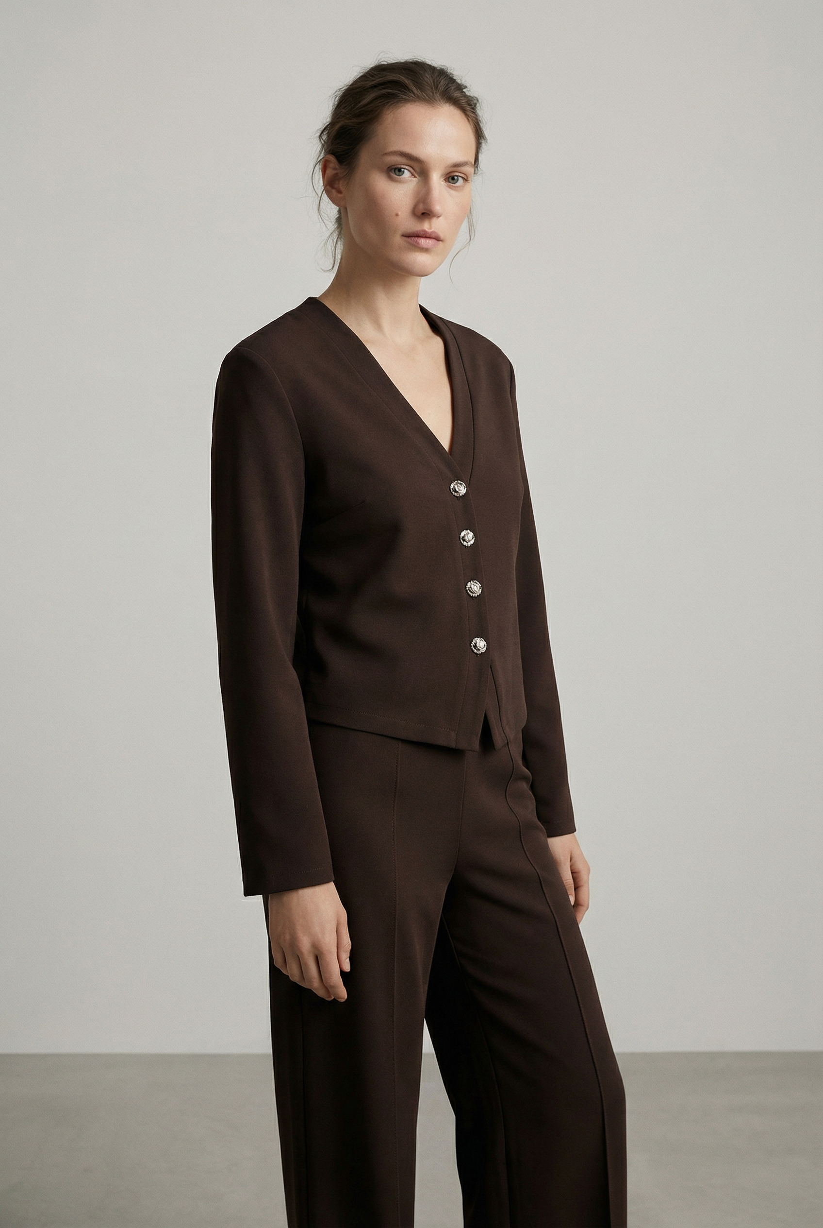Ensemble deux pièces coton femme – Veste col V et pantalon confortable vue 7