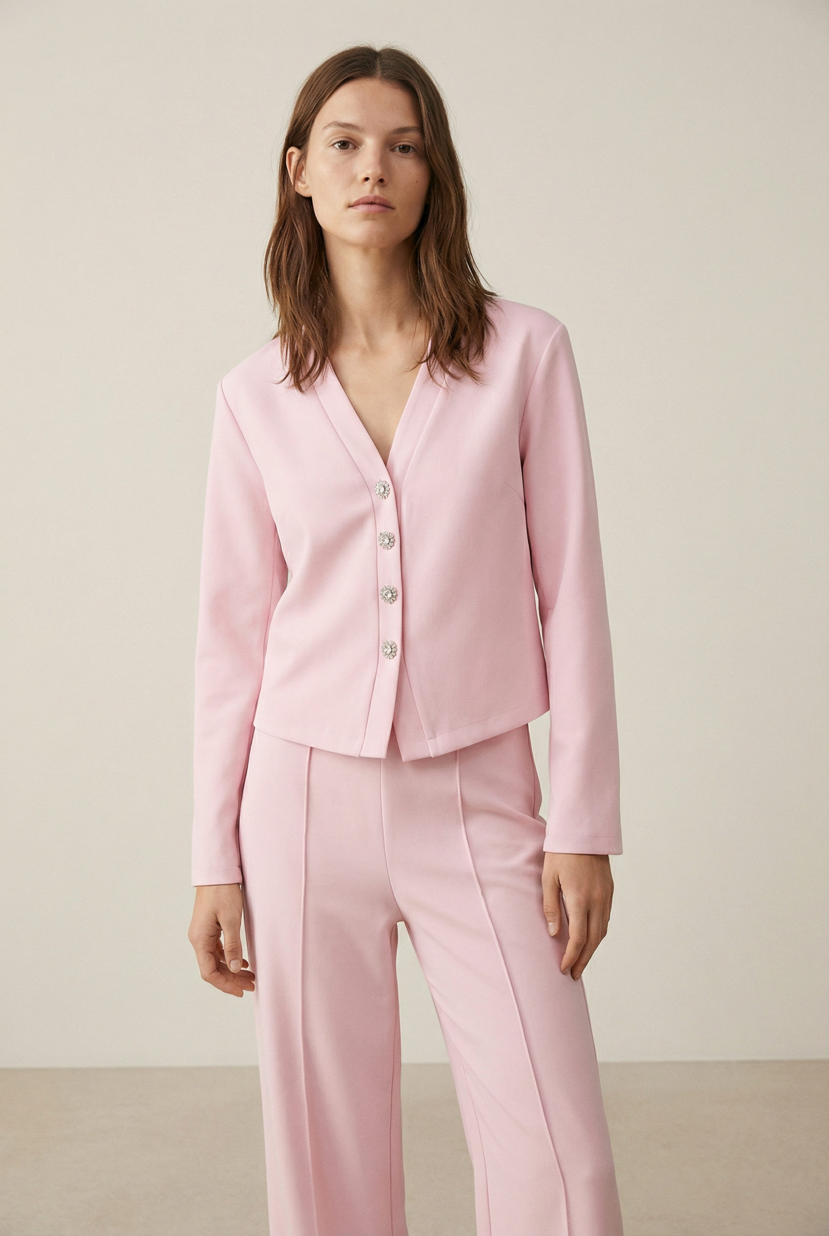 Ensemble deux pièces coton femme – Veste col V et pantalon confortable vue 14