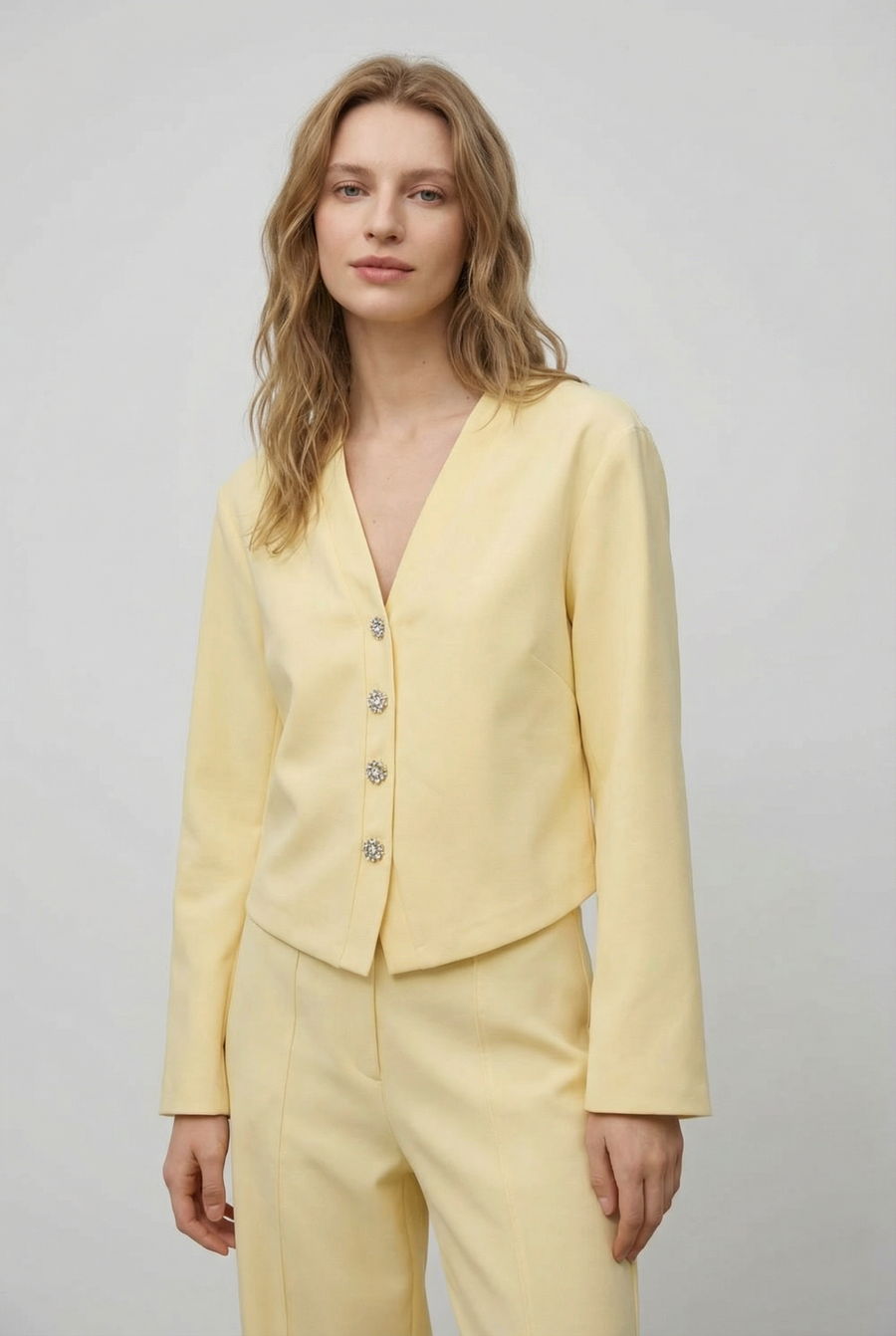Ensemble deux pièces coton femme – Veste col V et pantalon confortable détail du produit