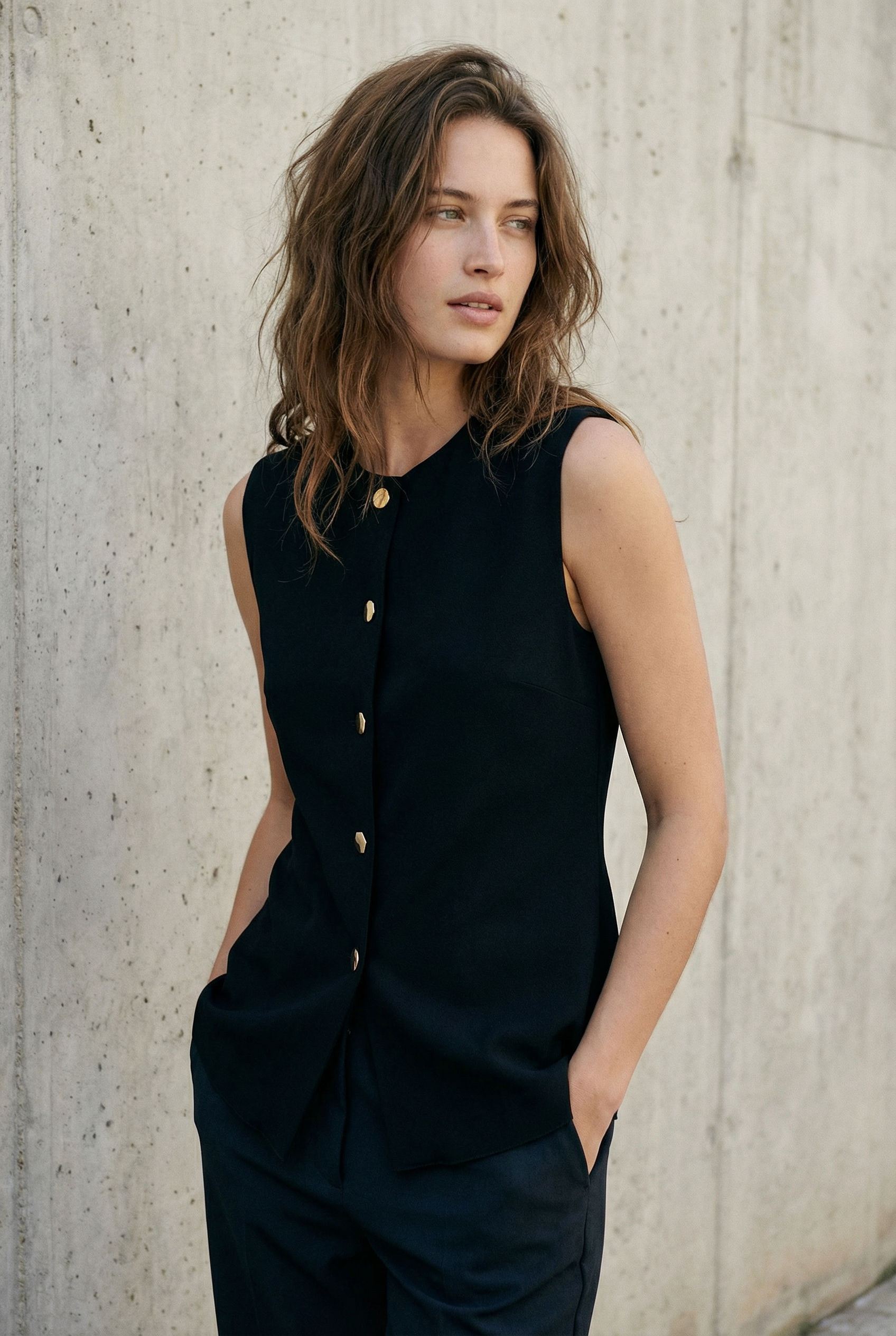 Gilet Costume Femme Chic Noir À Boutons Dorés