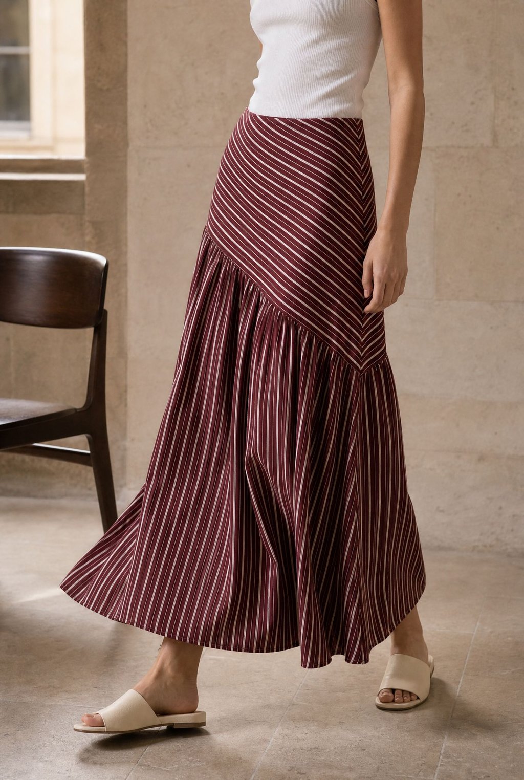 02. Jupe longue rayée taille haute volantée