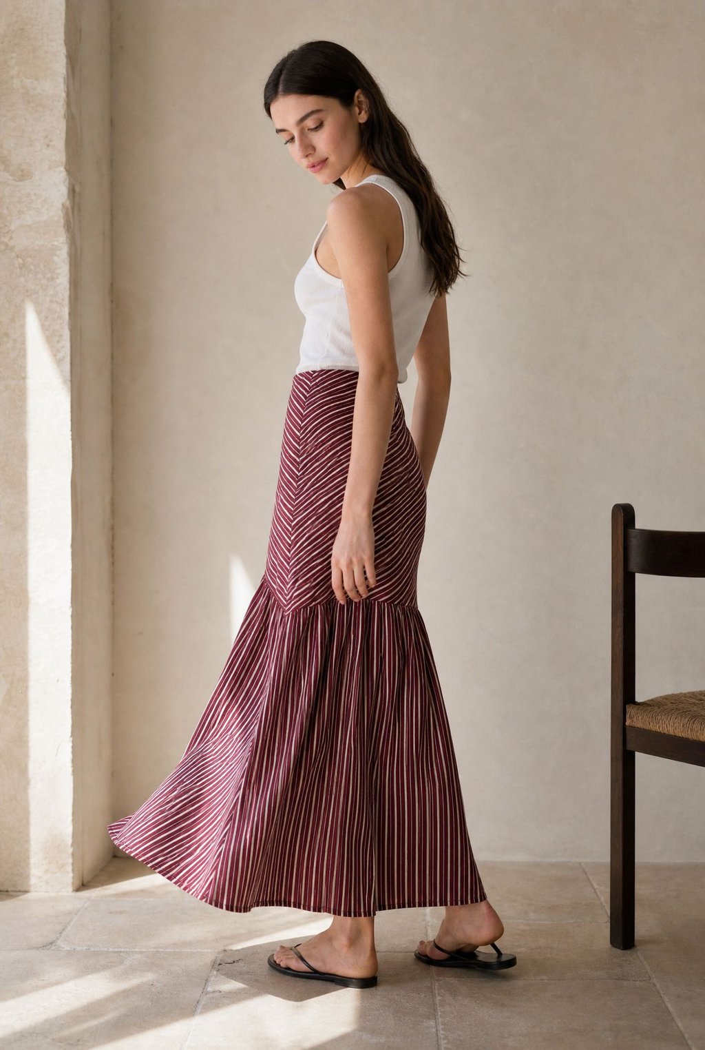 02. Jupe longue rayée taille haute volantée