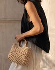 02. Sac Mini cabas en macramé à anses en bois