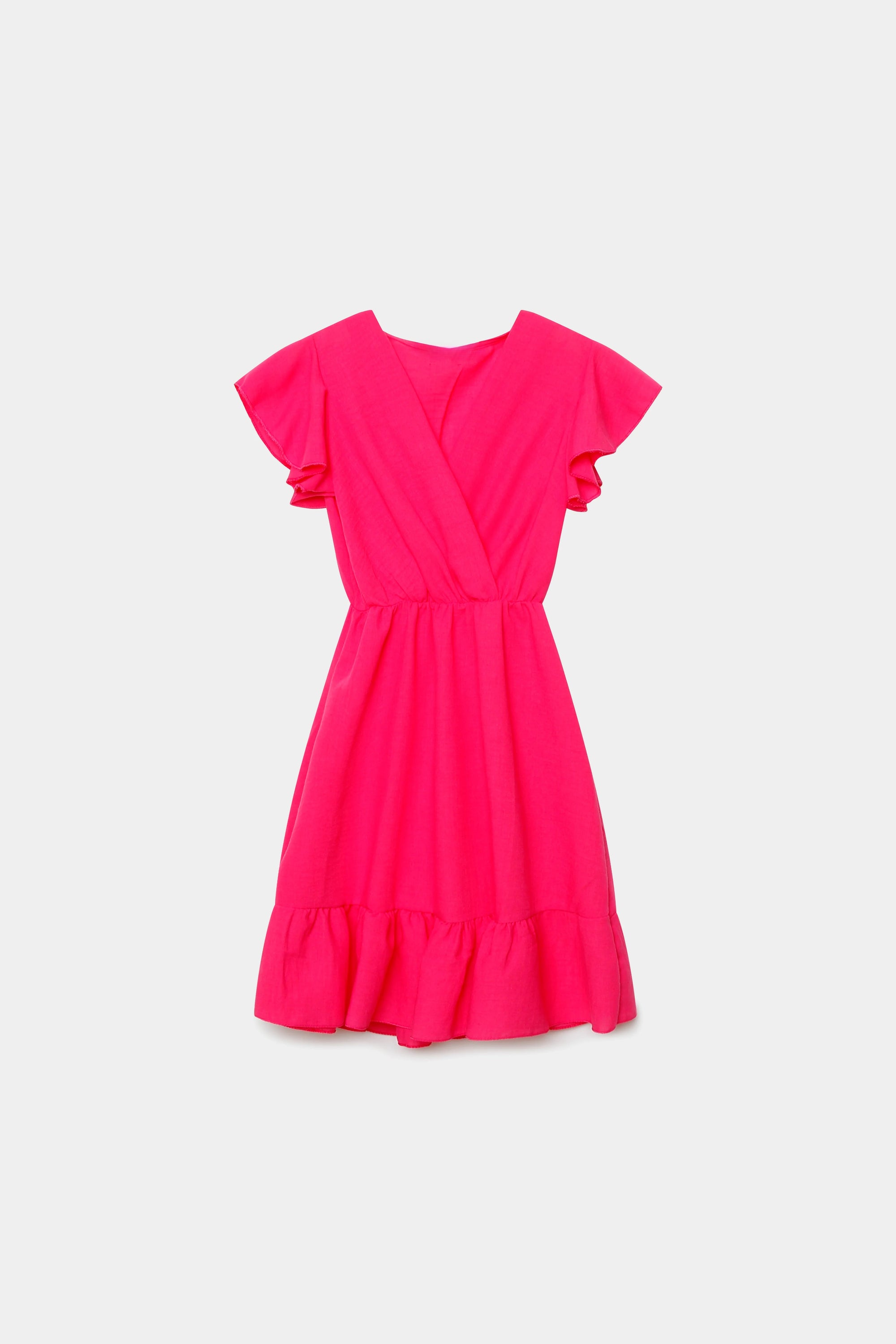 Robe fluide manches courtes en polyester légère — coupe féminine, modèle rose vif, présentée avec style.