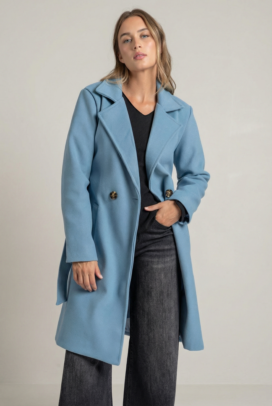 Manteau croisé femme élégant – Coupe droite ceinturée