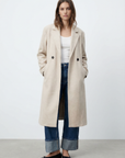 Manteau long beige clair croisé