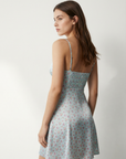 Mini Robe Satin Bleu Pastel À Fleurs - Coupe Courte, Bretelles Fines, Décolleté Froncé