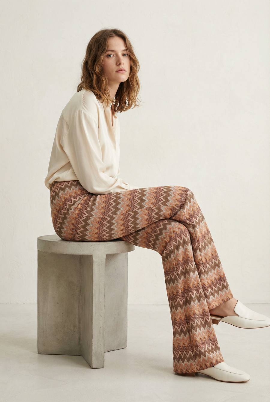 Pantalon flare taille haute femme vue portée