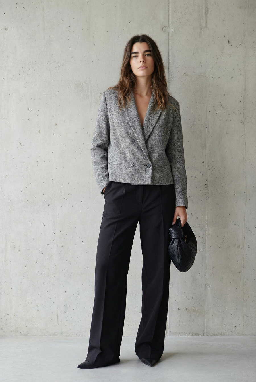Pantalon noir fluide à pinces