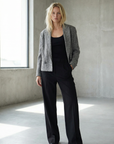 Pantalon noir fluide à pinces