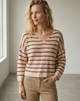 Pull court femme en maille torsadée col V style cropped