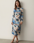 Robe Satin Longue Manche Longue Imprimée Aquarelle – Élégance Artistique et Chic