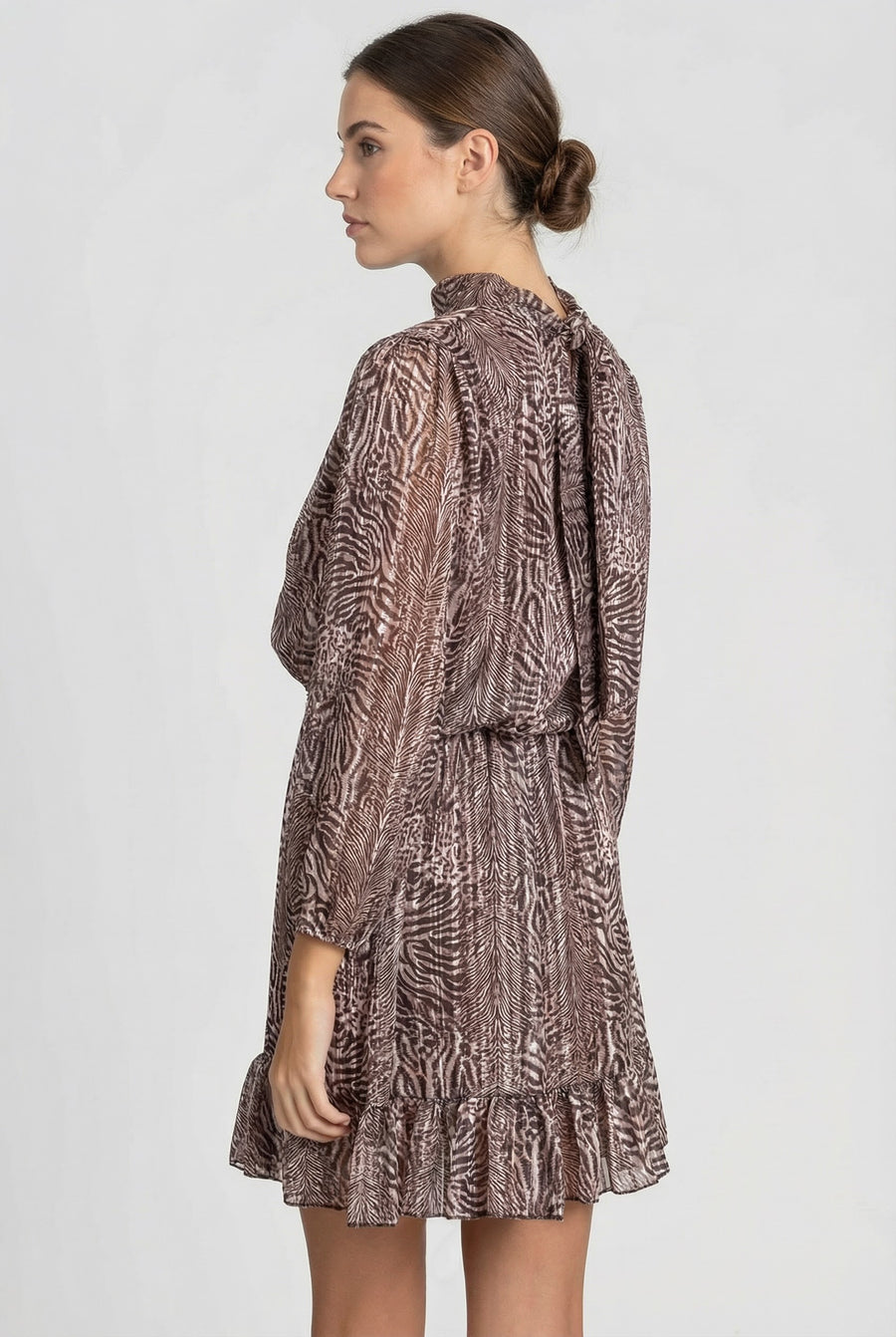 Robe courte fluide animal print – Manches longues – Taille élastique