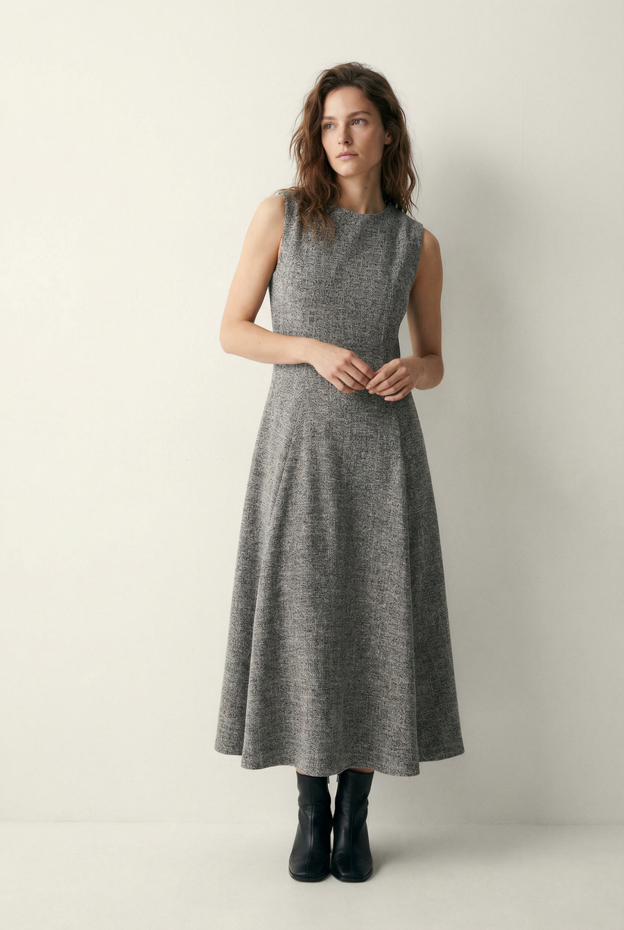 Robe hiver midi droite évasée grise