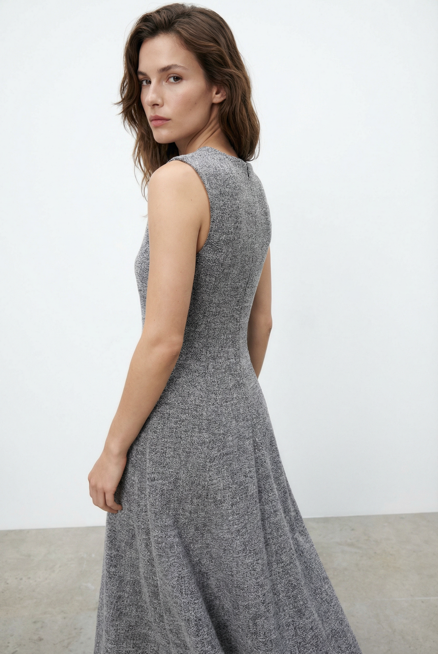 Robe hiver midi droite évasée grise