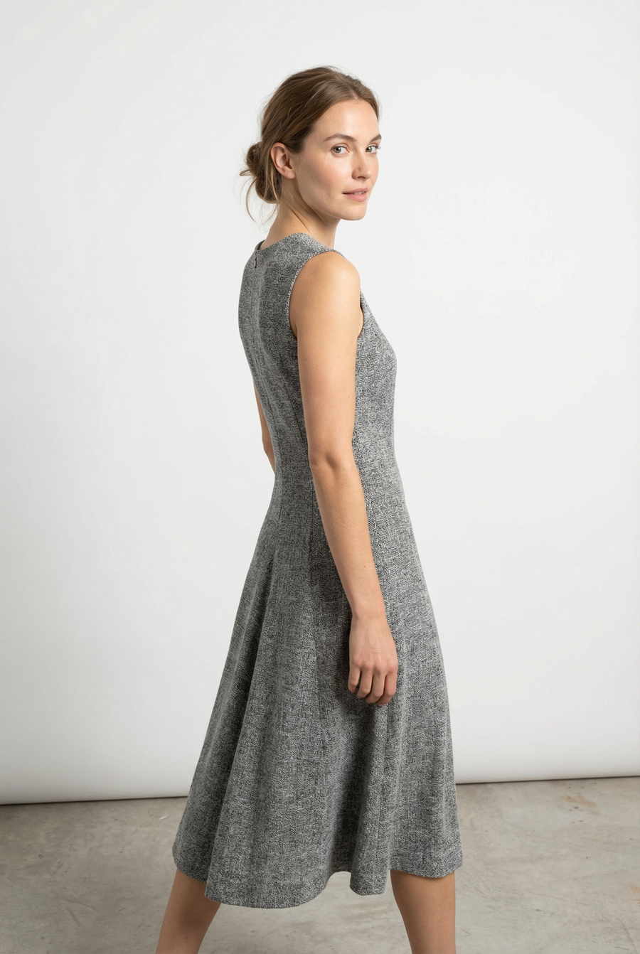 Robe hiver midi droite évasée grise