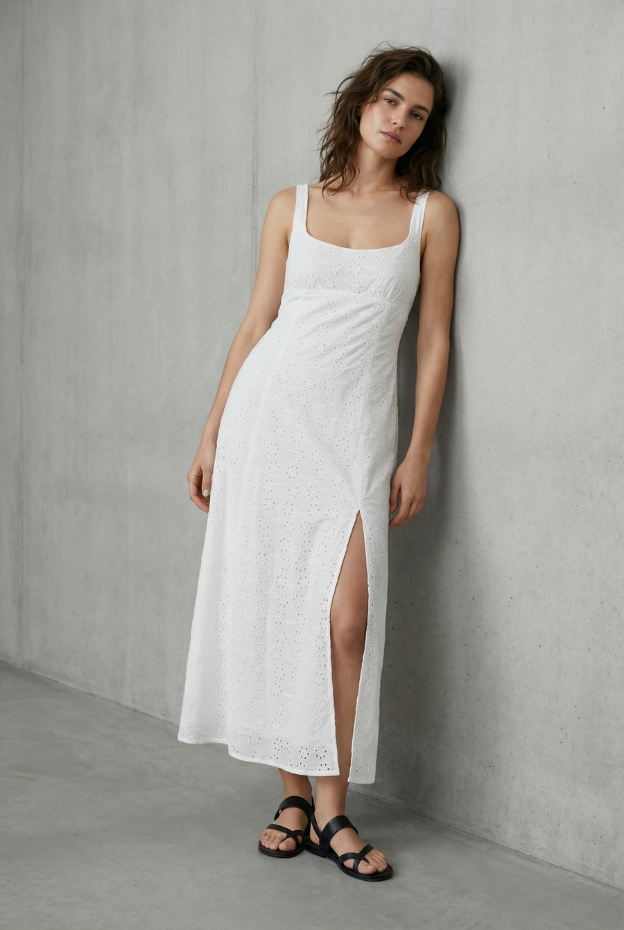 Long white English embroidery dress – Lightweight cotton and elegant slit
