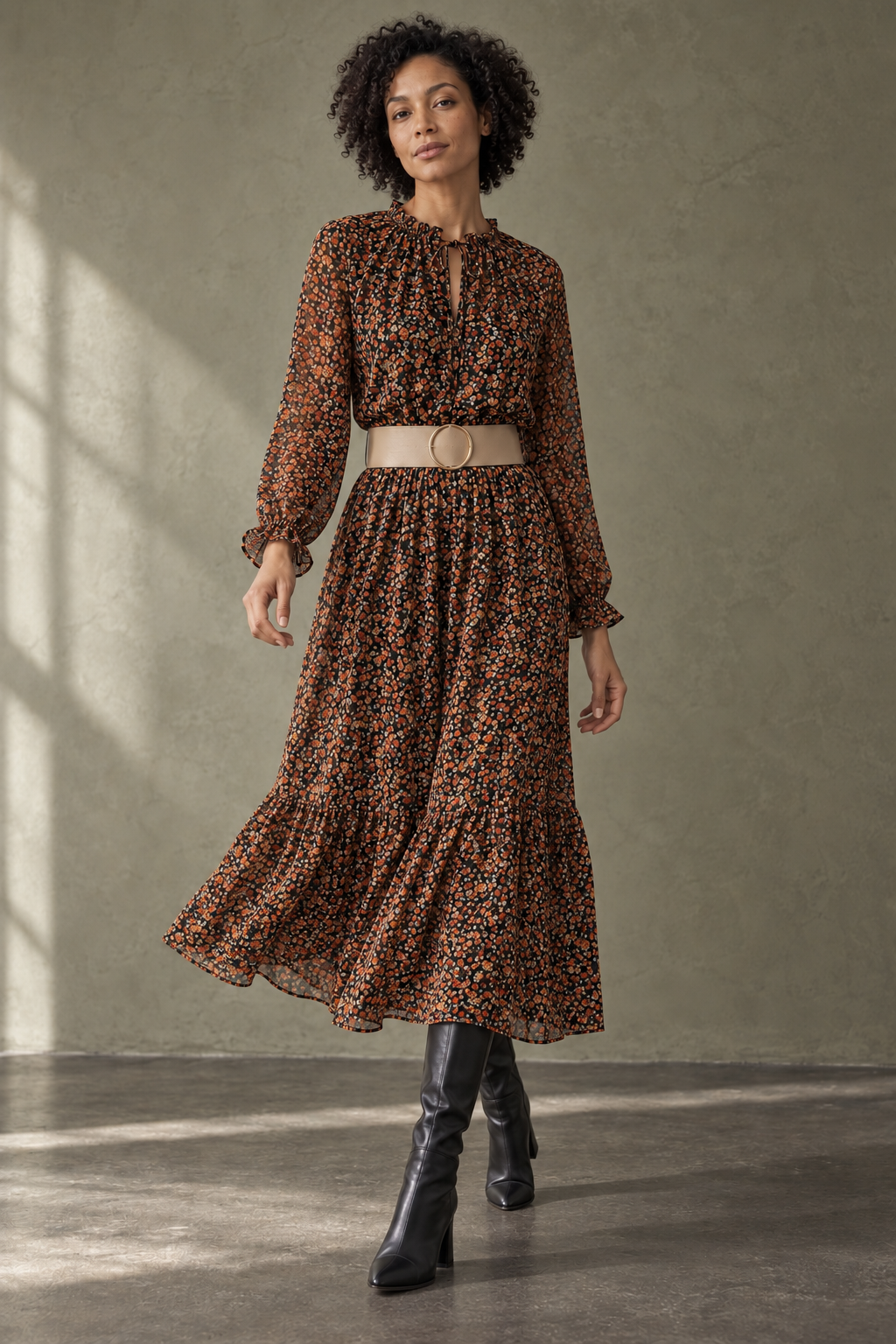 Robe longue fleurie coupe ample look complet