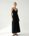 Robe longue noire dos nu fines bretelles