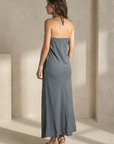 Robe midi halter fluide en viscose